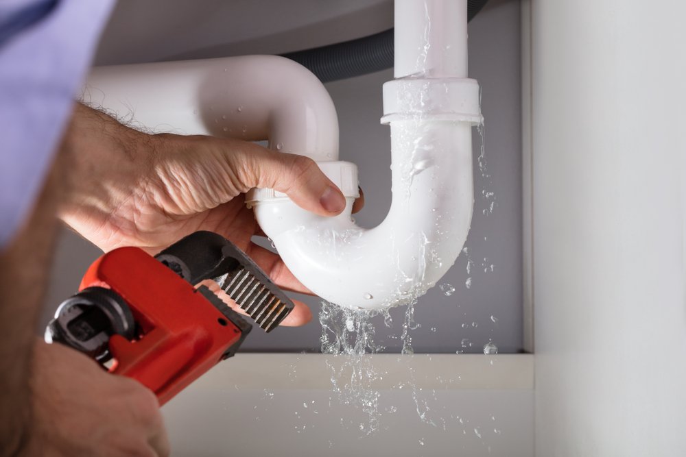 plumbing services London