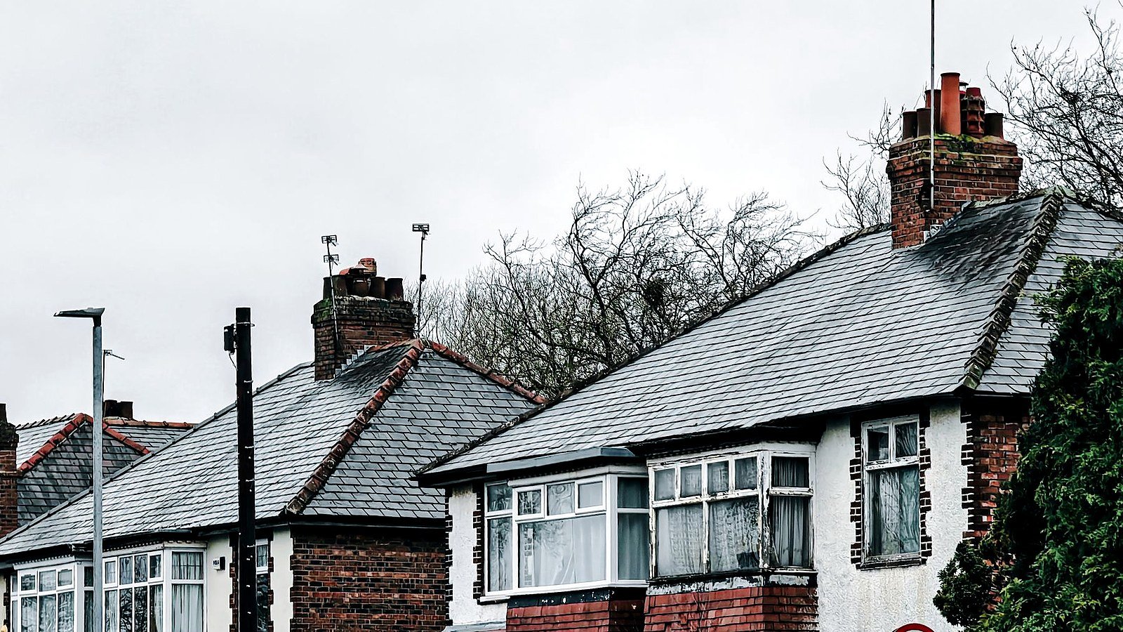 Roofers in Greenford – tiled roofs on a UB6 street